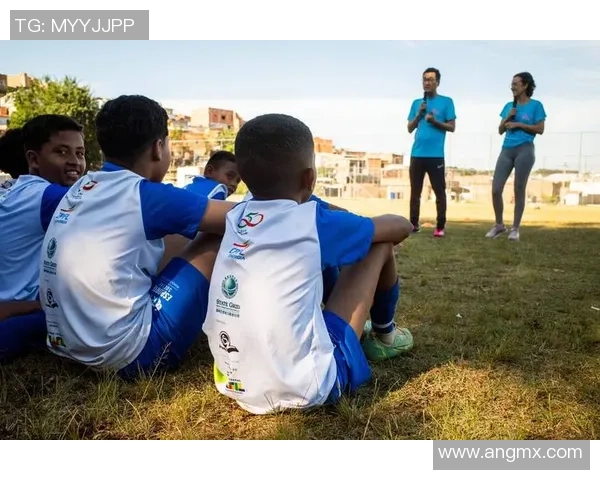 深度解读足球星世界2019带来的虚拟绿茵竞技与球员成长体验