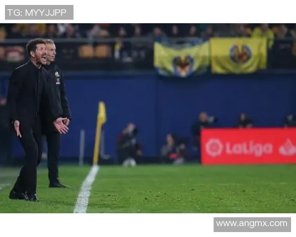 全球最稀有帕尼尼足球球星卡揭秘超高收藏价值与稀缺度分析 全球最稀有帕尼尼足球球星卡揭秘超高收藏价值与稀缺度分析