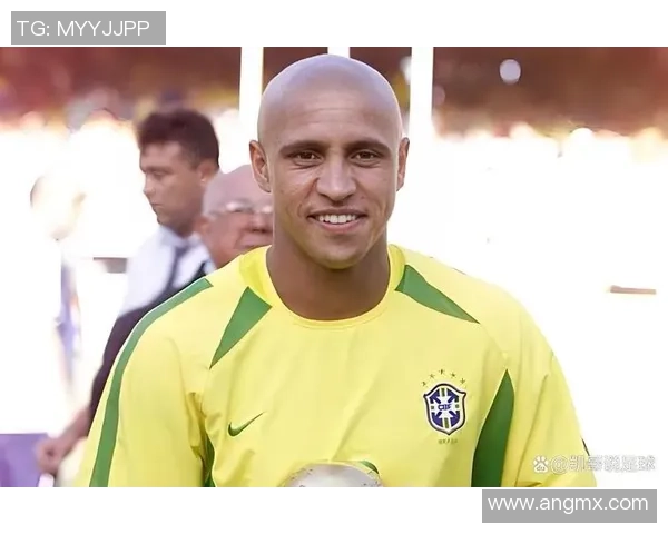 足球界颜值最高球星盘点:帅气与实力并存的完美代言人